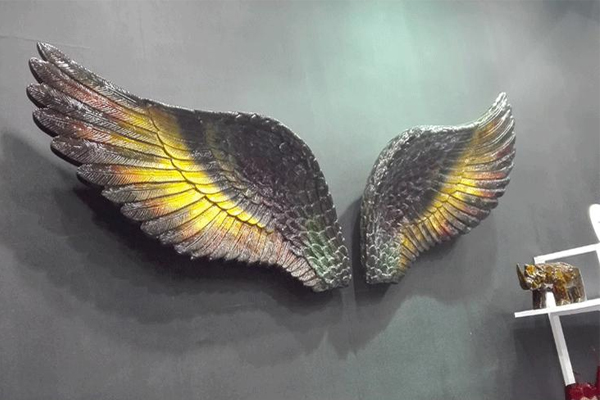 玻璃鋼翅膀雕塑.jpg 玻璃鋼翅膀雕塑.jpg